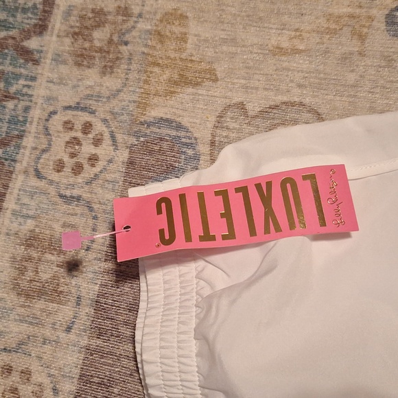 Lilly Pulitzer Ocean Trail Short - Picture 2 of 5